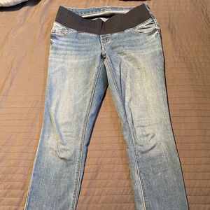 GUC Old Navy maternity jeans size 4
